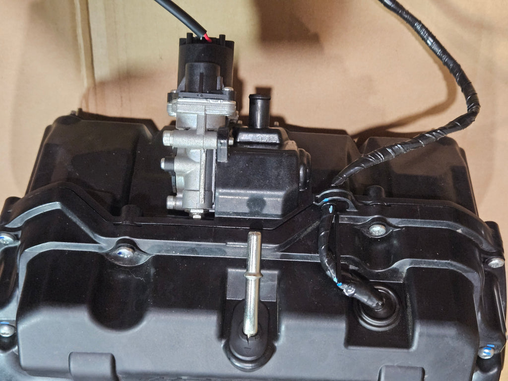 08-16 2015 Yamaha R6 ECU+Airbox