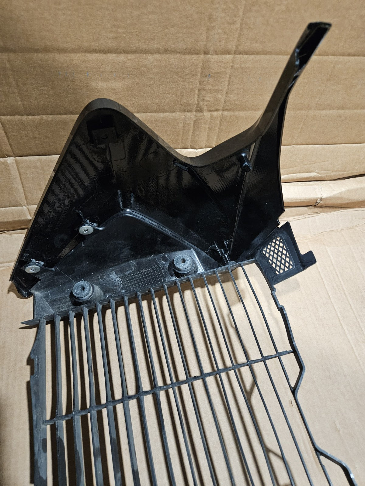 2011 Honda Cb1000R Radiator Guard/Shroud OEM GENUINE