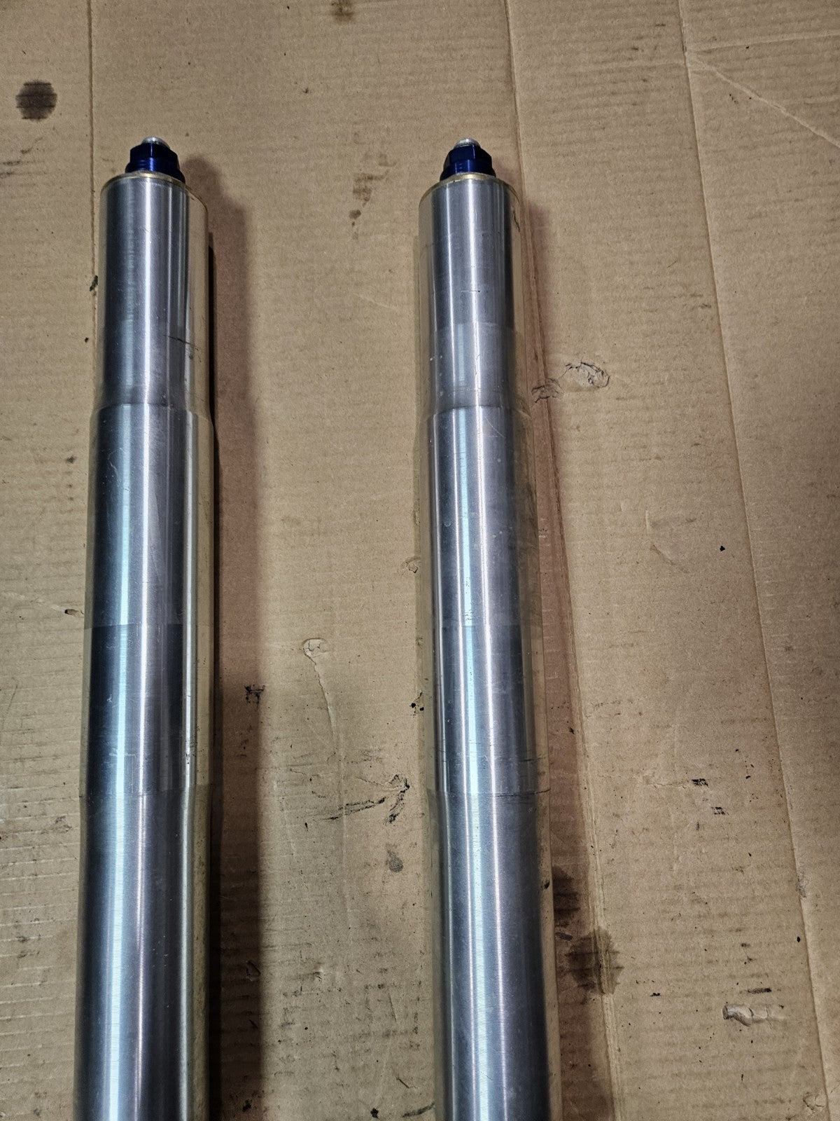 00-03 2000-2003 SUZUKI GSXR 750 FRONT FORKS FORK TUBE LEFT RIGHT OEM STRAIGHT