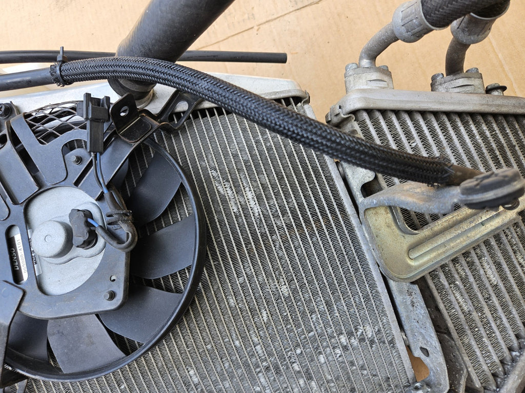 Suzuki Radiator GSXR 1000 2012-2016 OEM 17710-47H10 OIL Cooler, FAN, RESERVOIR