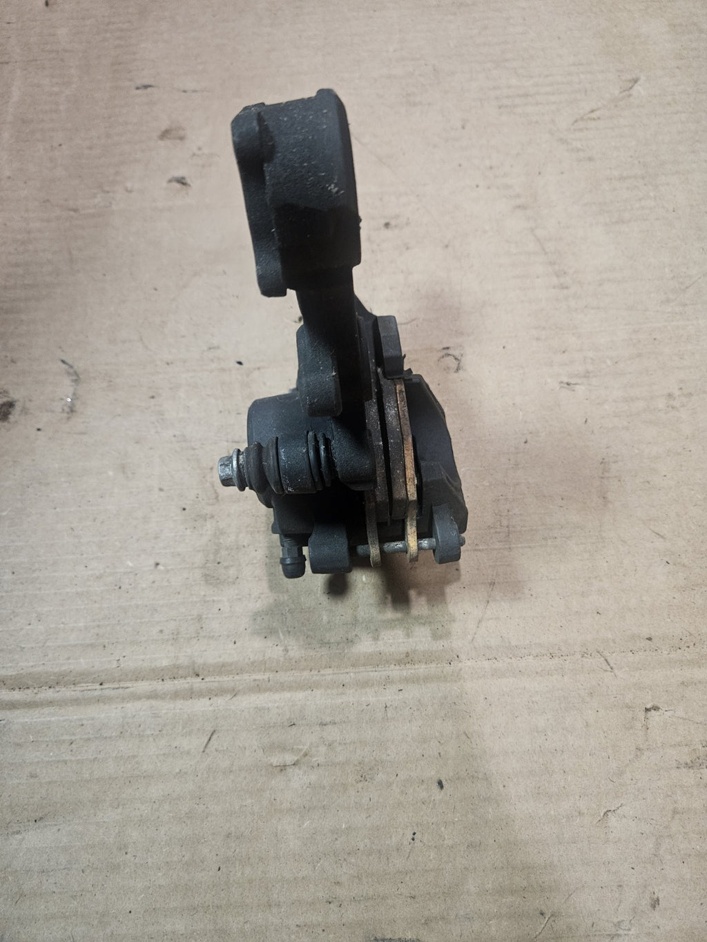 08-18 SUZUKI HAYABUSA OEM REAR BRAKE CALIPER