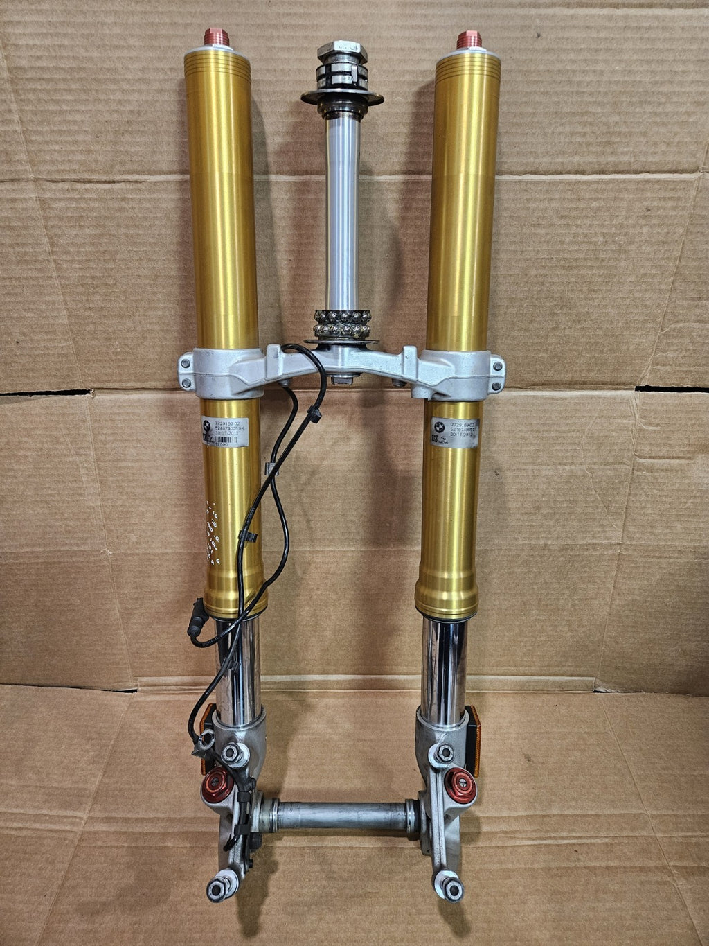 2013 10-14 BMW S1000RR Front Fork Suspension Damper Lower Triple Tree Assembly