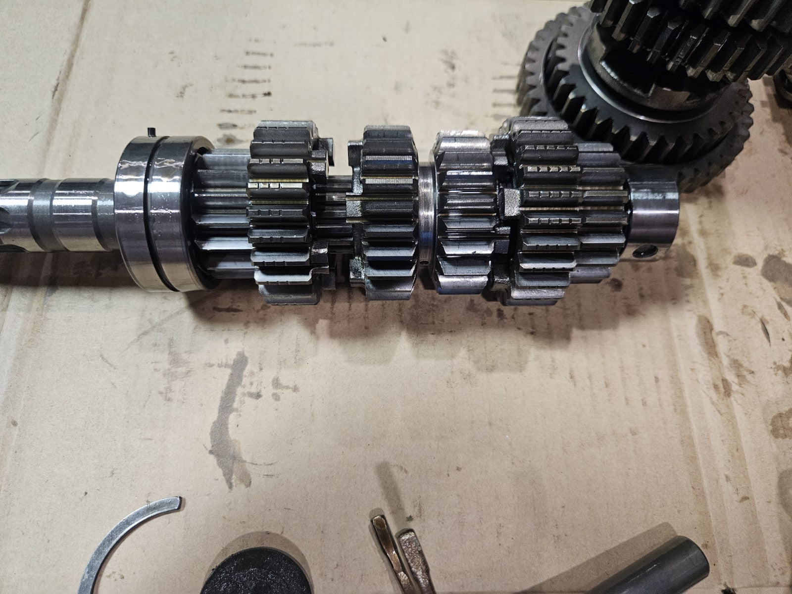 2015 Suzuki GSXR1000 Transmission, engine trans gears Shift Forks. See Pictures