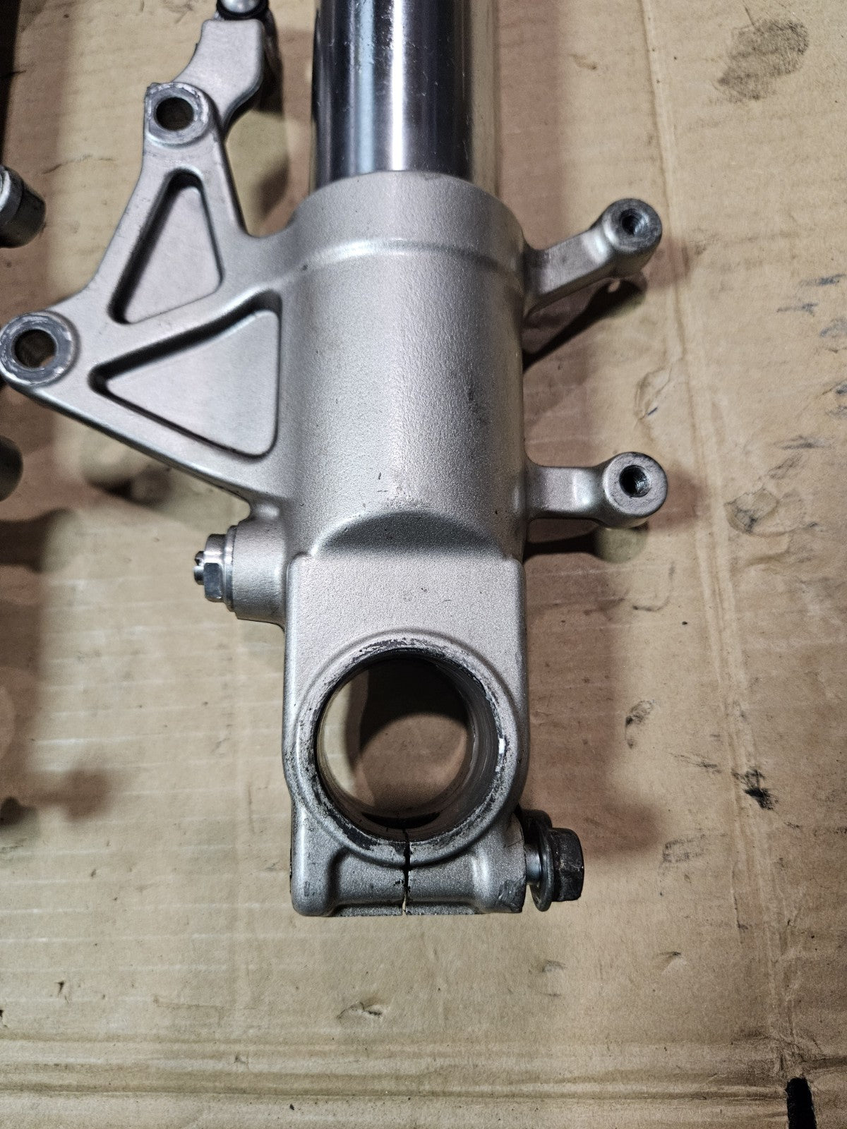 00-03 2000-2003 SUZUKI GSXR 750 FRONT FORKS FORK TUBE LEFT RIGHT OEM STRAIGHT