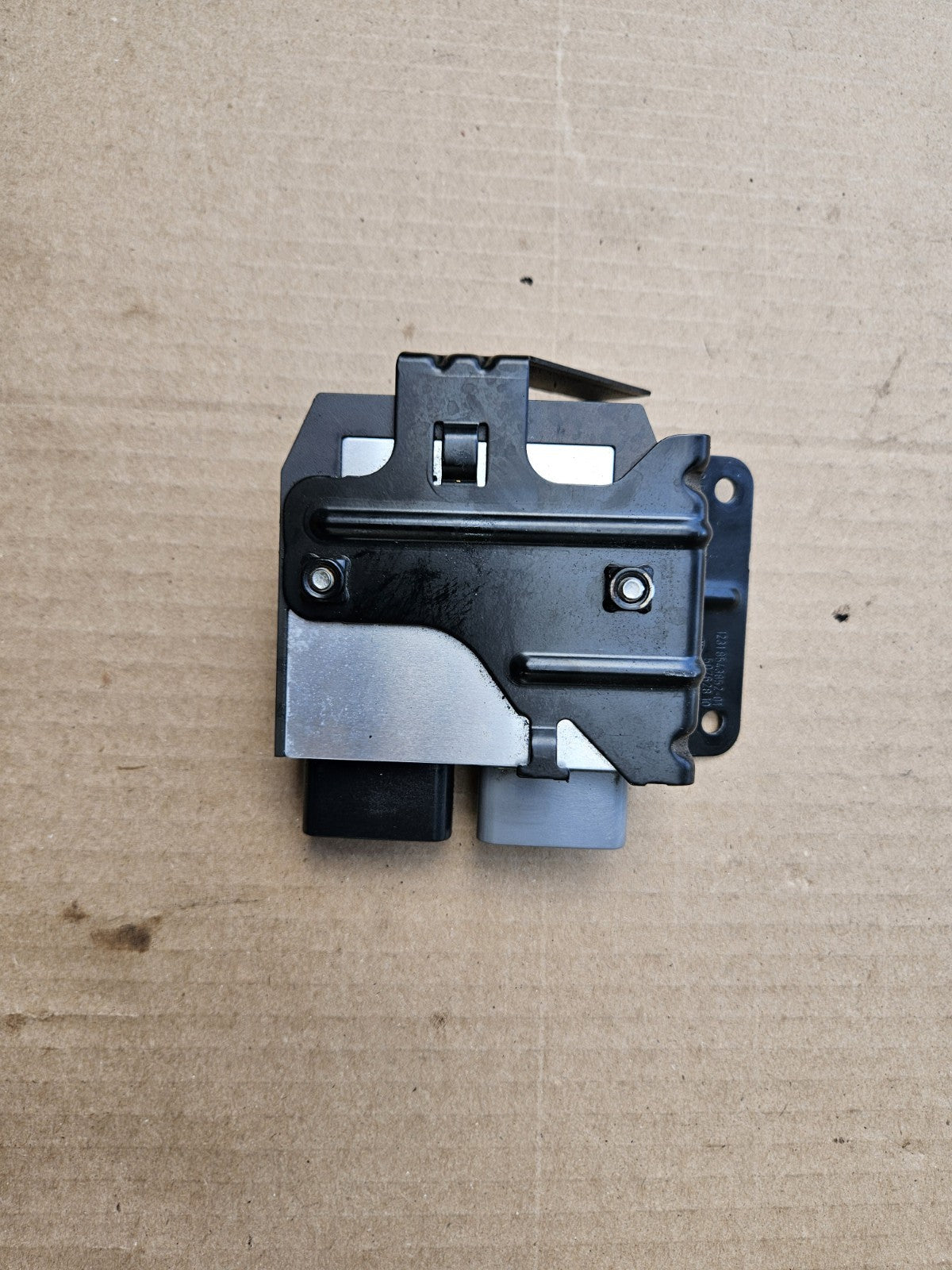 15-18 BMW S1000RR Voltage Regulator Rectifier OEM Stock Good 2015