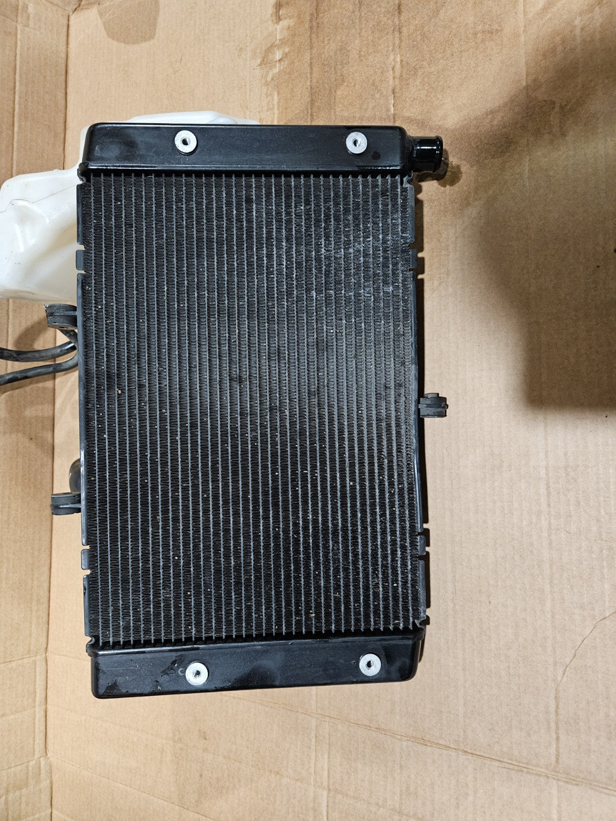 2011  HONDA CB1000R ENGINE RADIATOR MOTOR COOLER COOLING RADIATER Assembly Fan