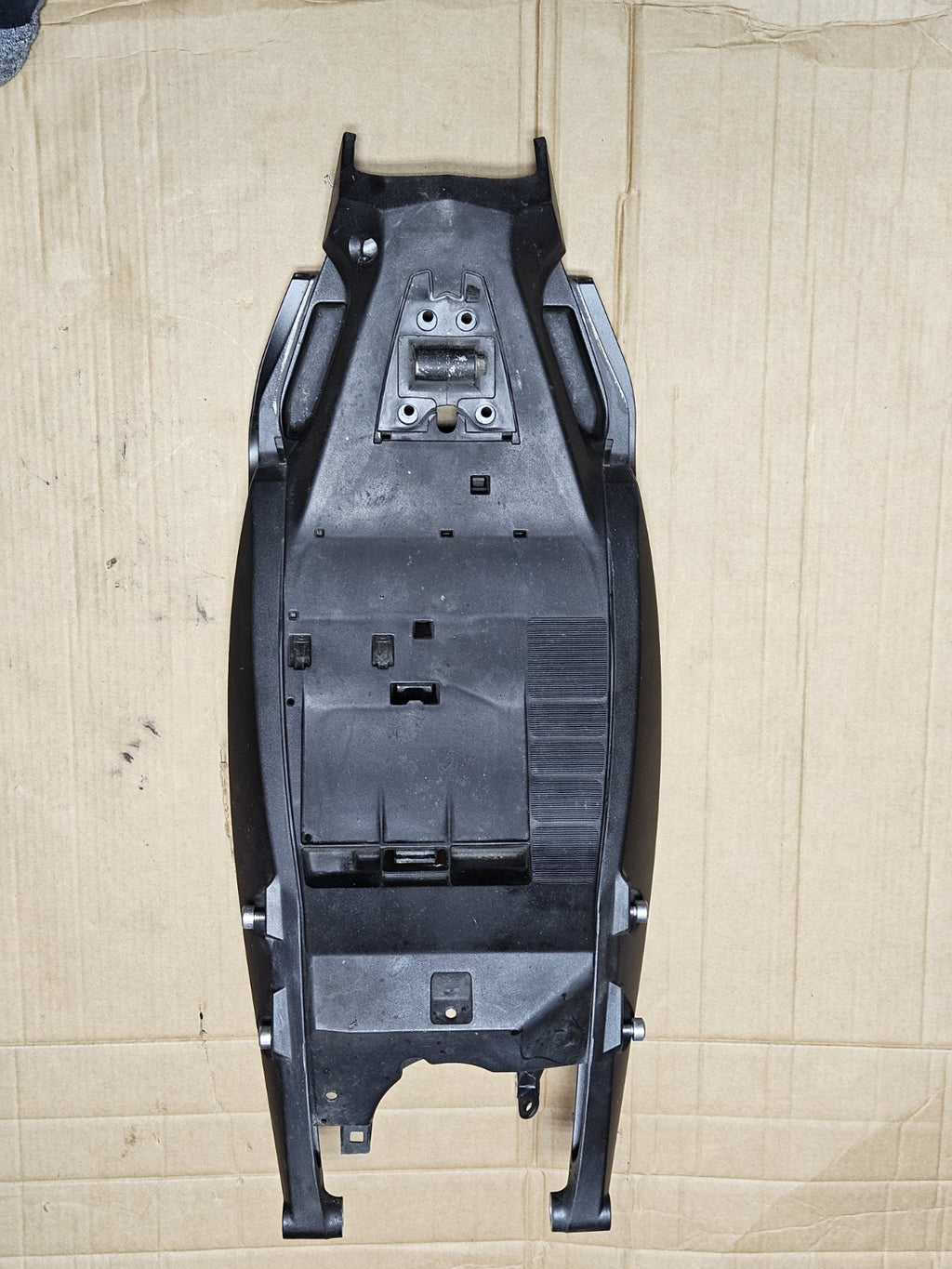 08-16 2011 CB1000R REAR SUBFRAME BACK SUB FRAME TAIL BACK SEAT UNDERTAIL OEM