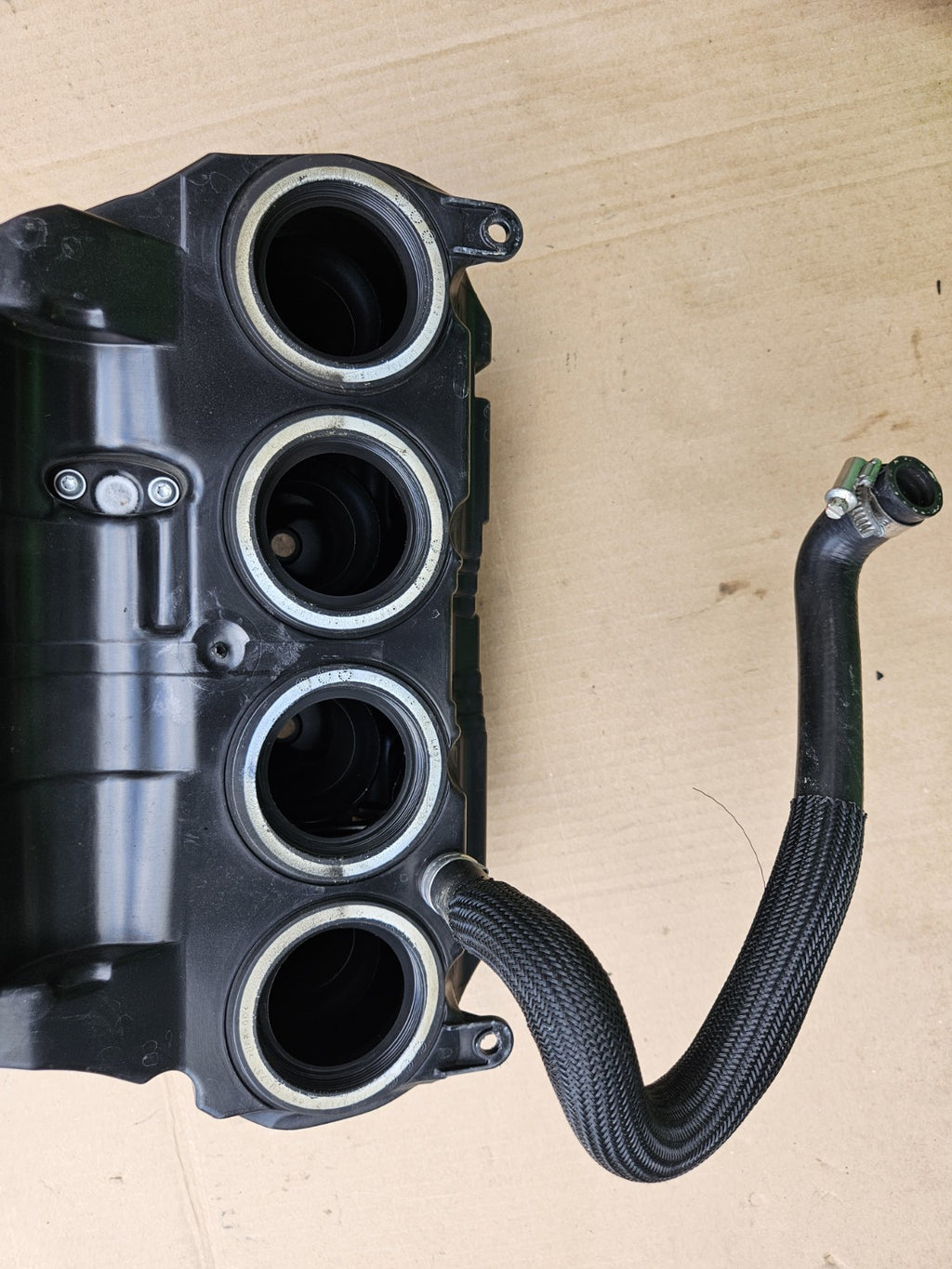 15-18 BMW S1000RR Intake Air Box Filter Cleaner 8528973 OEM Air Box