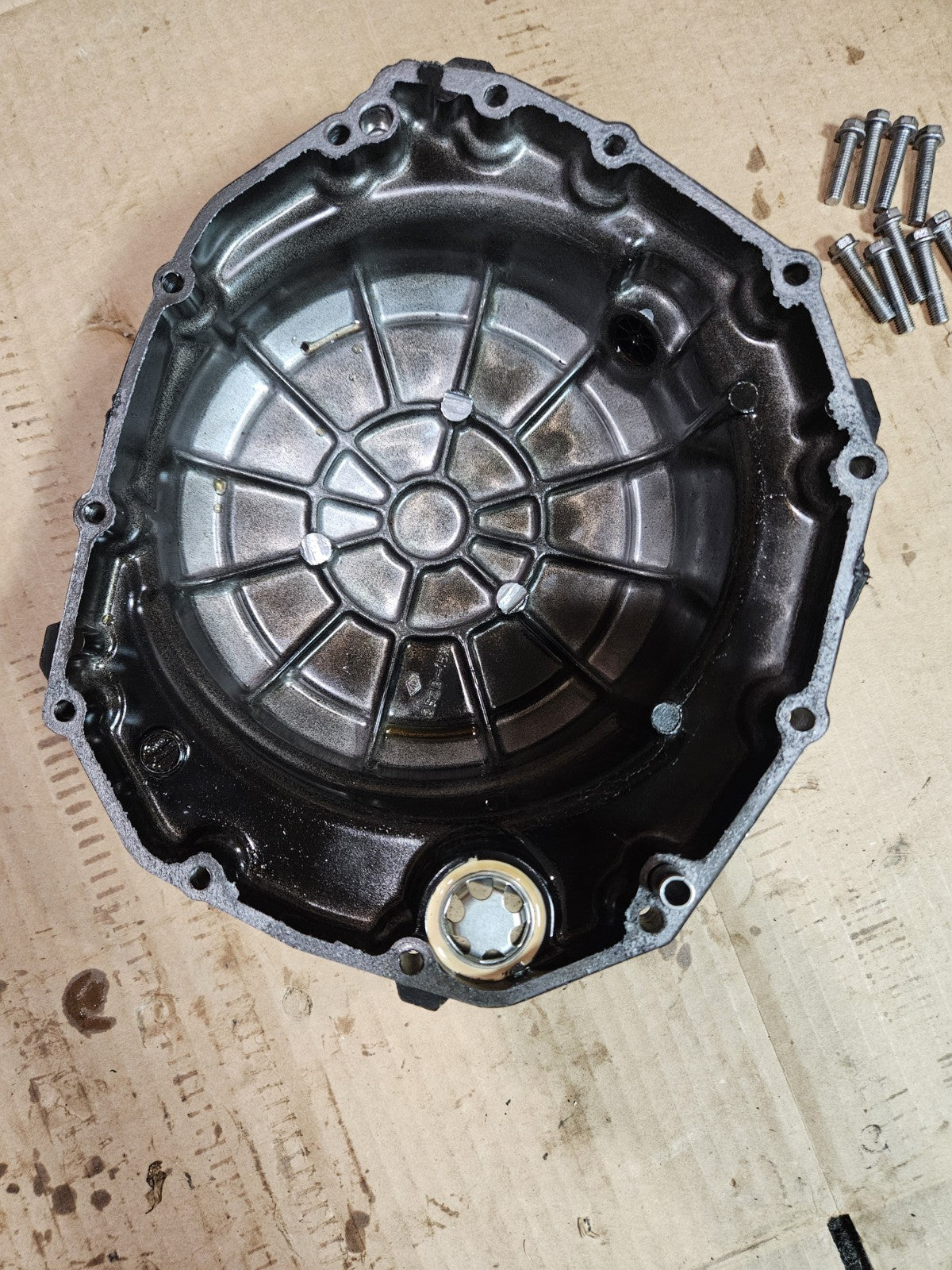 GENUINE OEM 08-20 SUZUKI GSXR1300 HAYABUSA CLUTCH COVER RIGHT SIDE ENGINE PANEL