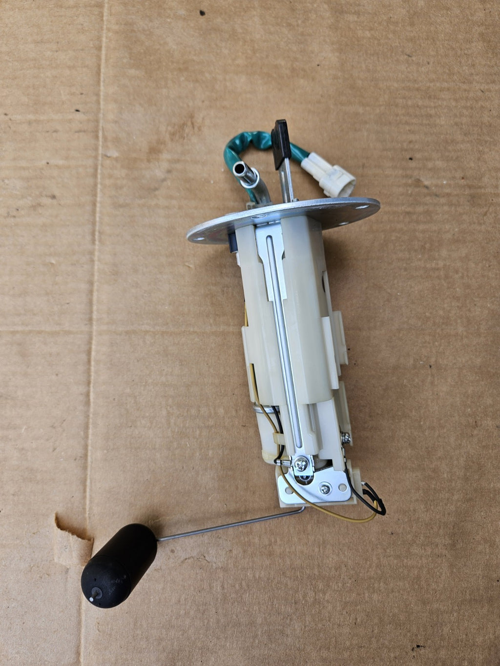 2015 Suzuki GSXR1000 fuel pump, gas tank pump