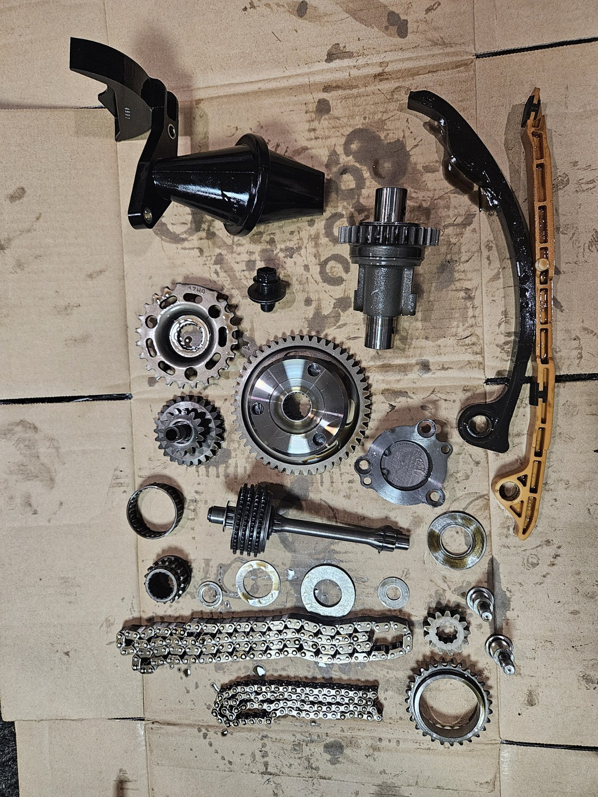 2015 12-16 Suzuki GSXR 1000 GSXR1000 Camshaft Cam Chain Guide, Misc. Gears OEM