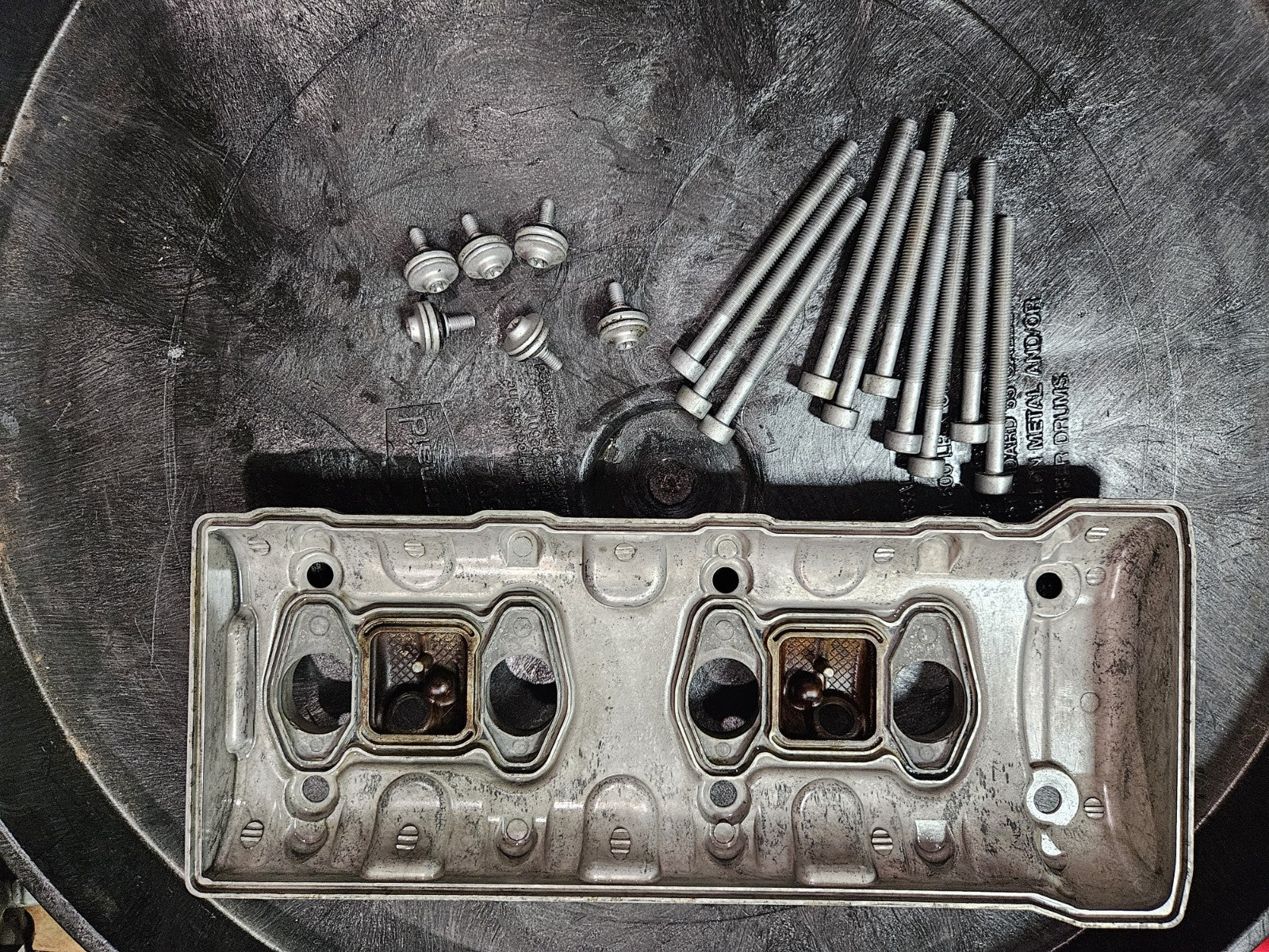 15-19 2015 BMW S1000RR Motor Engine OEM Cylinder Head 11127713134-06