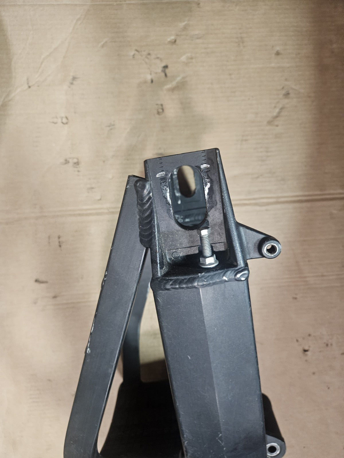 2009 08-20 Suzuki Hayabusa Rear Back Swingarm Shock Swing Arm Suspension OEM