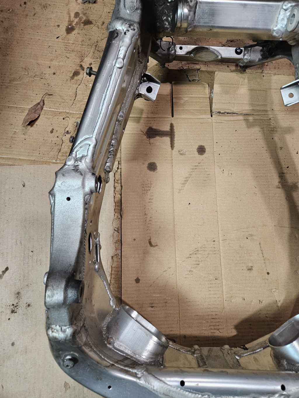 2003 SUZUKI GSXR 750 FRAME CHASSIS With Papers CLEAN
