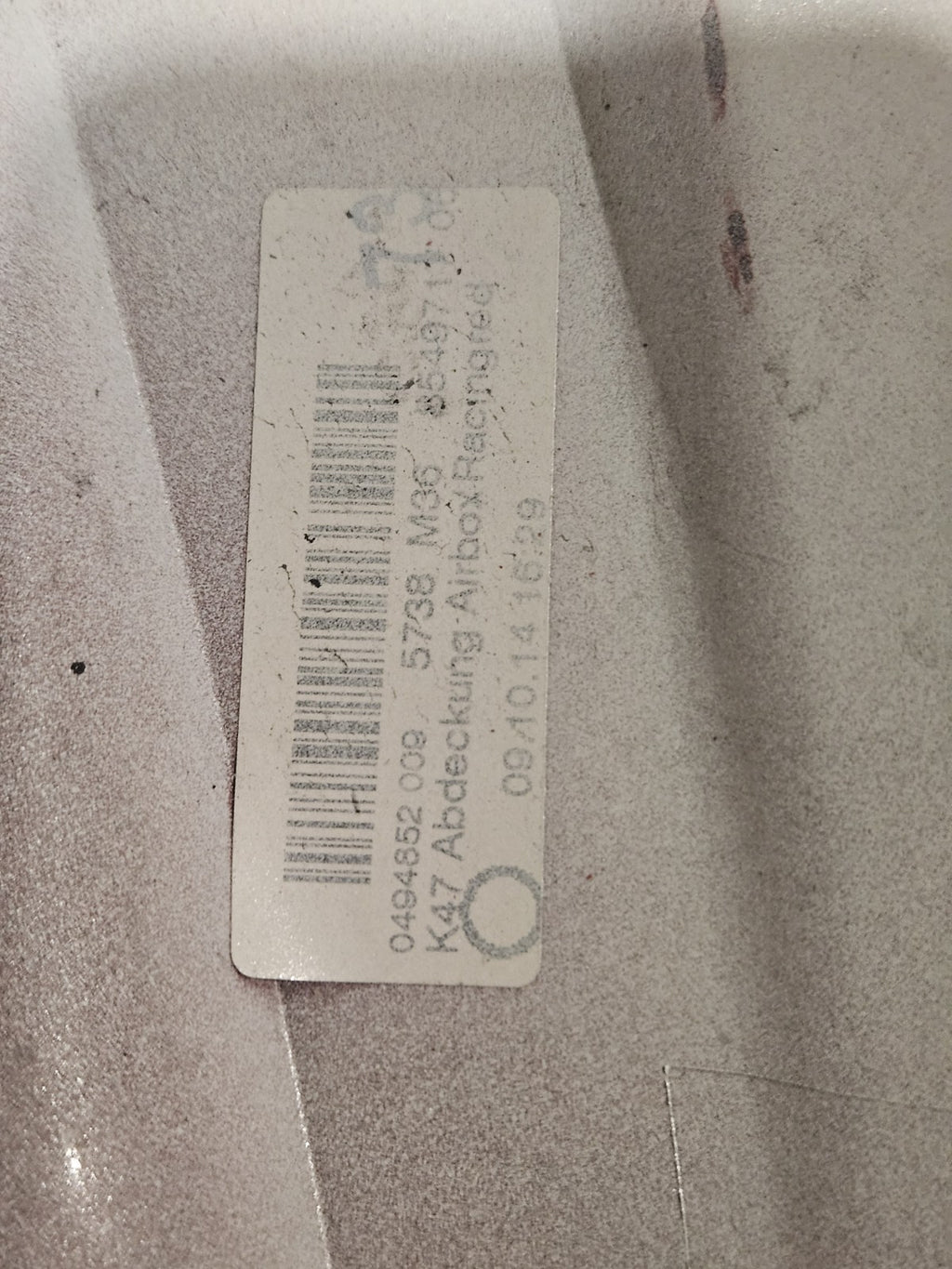 2015-2019 BMW S1000RR Gas Tank Cover Cowl Front Trim Fairing OEM 46638540863