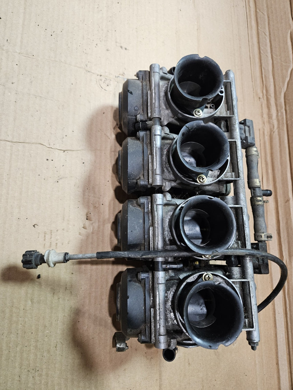 99 00 01 02 YAMAHA YZFR6 YZF R6 OEM carburetor carbs throttle bodies