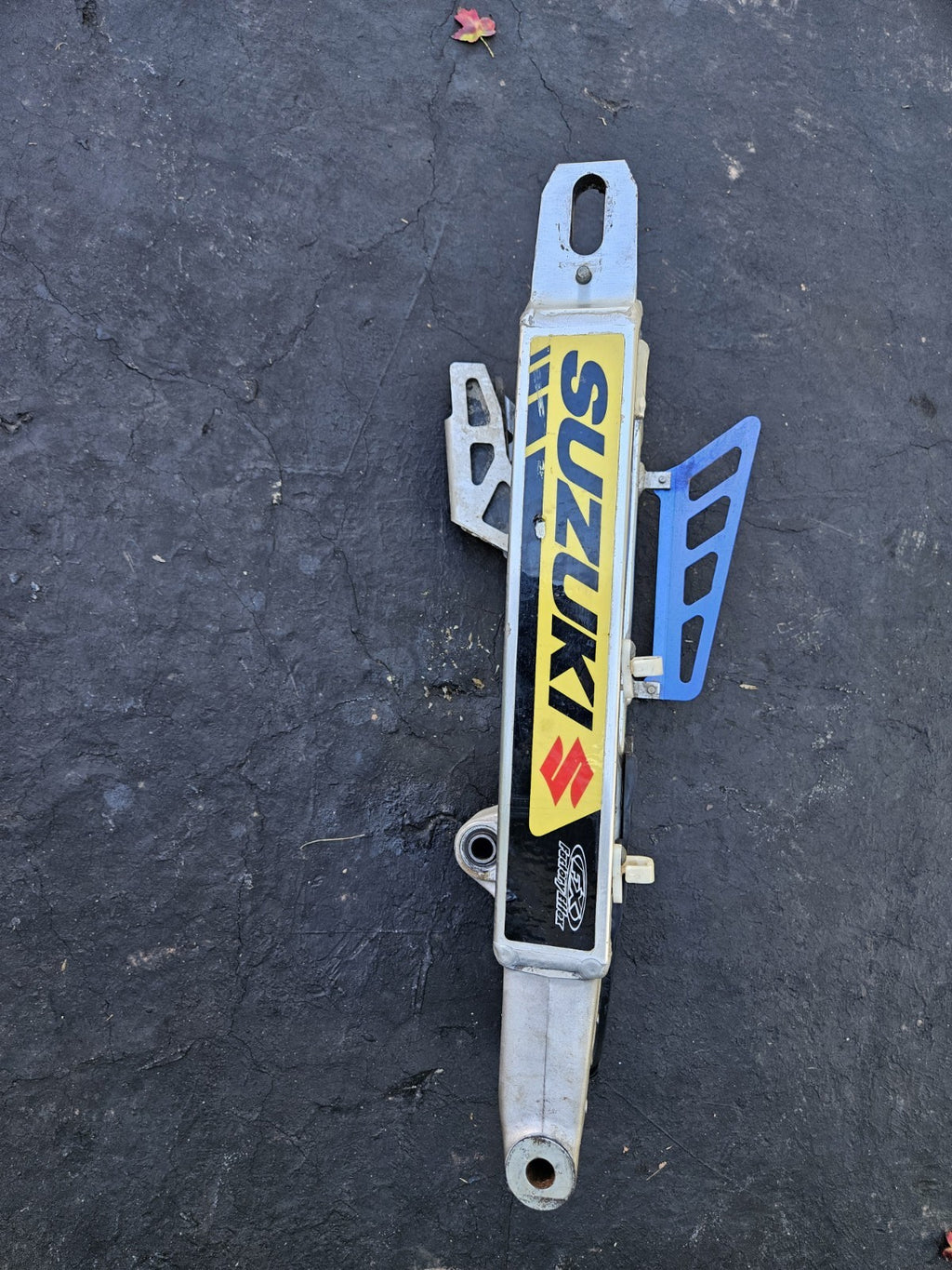 00-22 2015 Suzuki DRZ400 DRZ 400S OEM Rear Swingarm Swing Arm Suspension