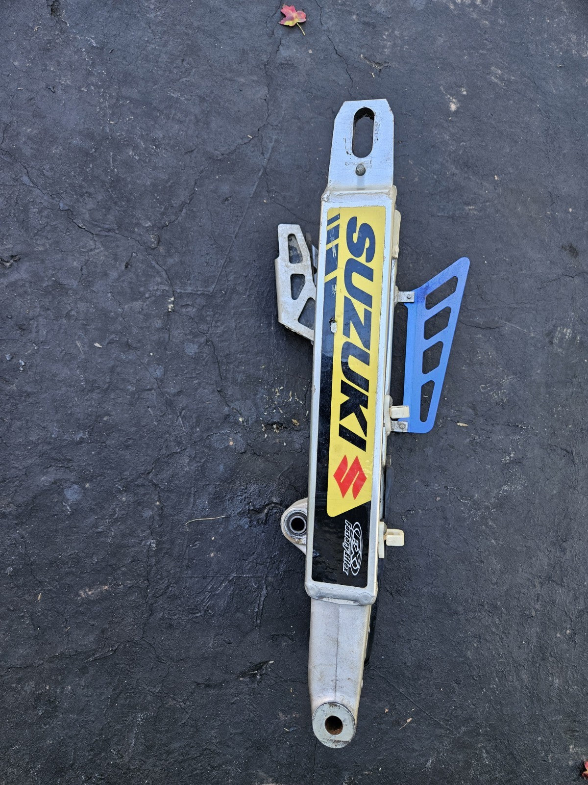 00-22 2015 Suzuki DRZ400 DRZ 400S OEM Rear Swingarm Swing Arm Suspension