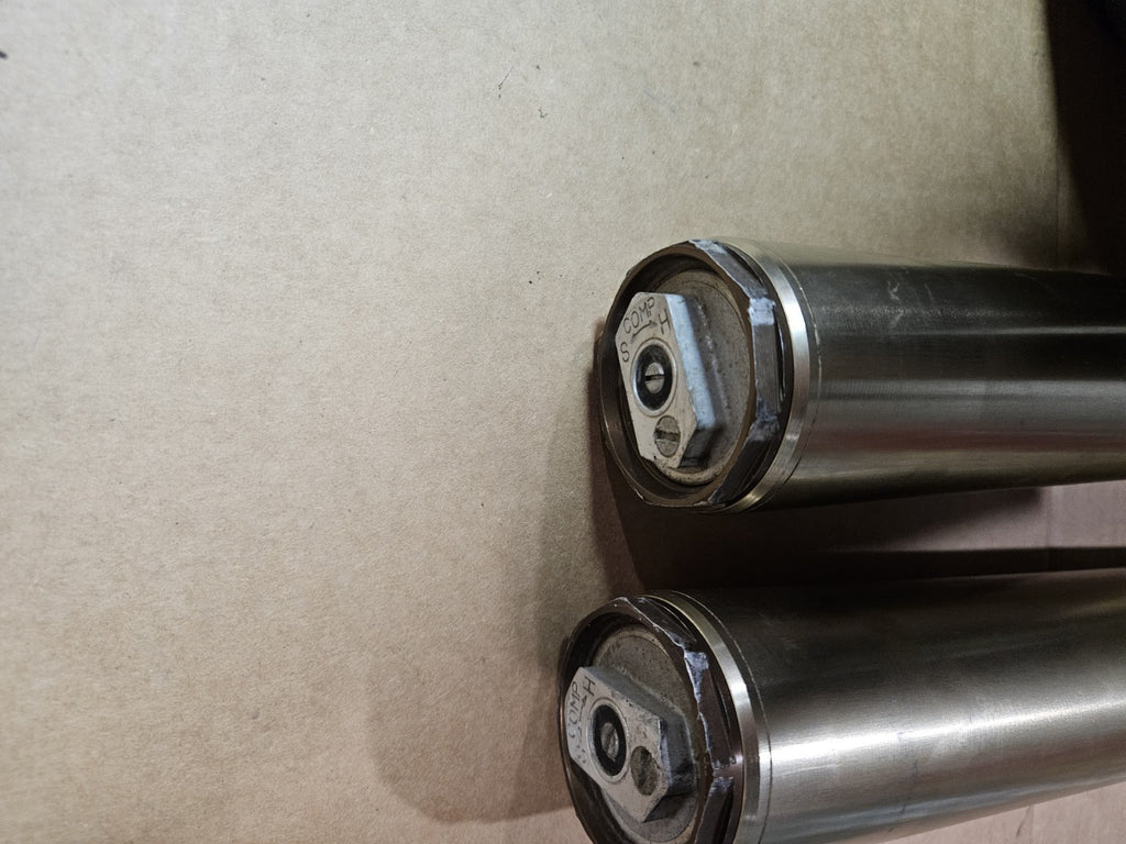 05-07 SUZUKI RMZ450 FRONT END FORKS  FORK TUBES (SEE DESCP)