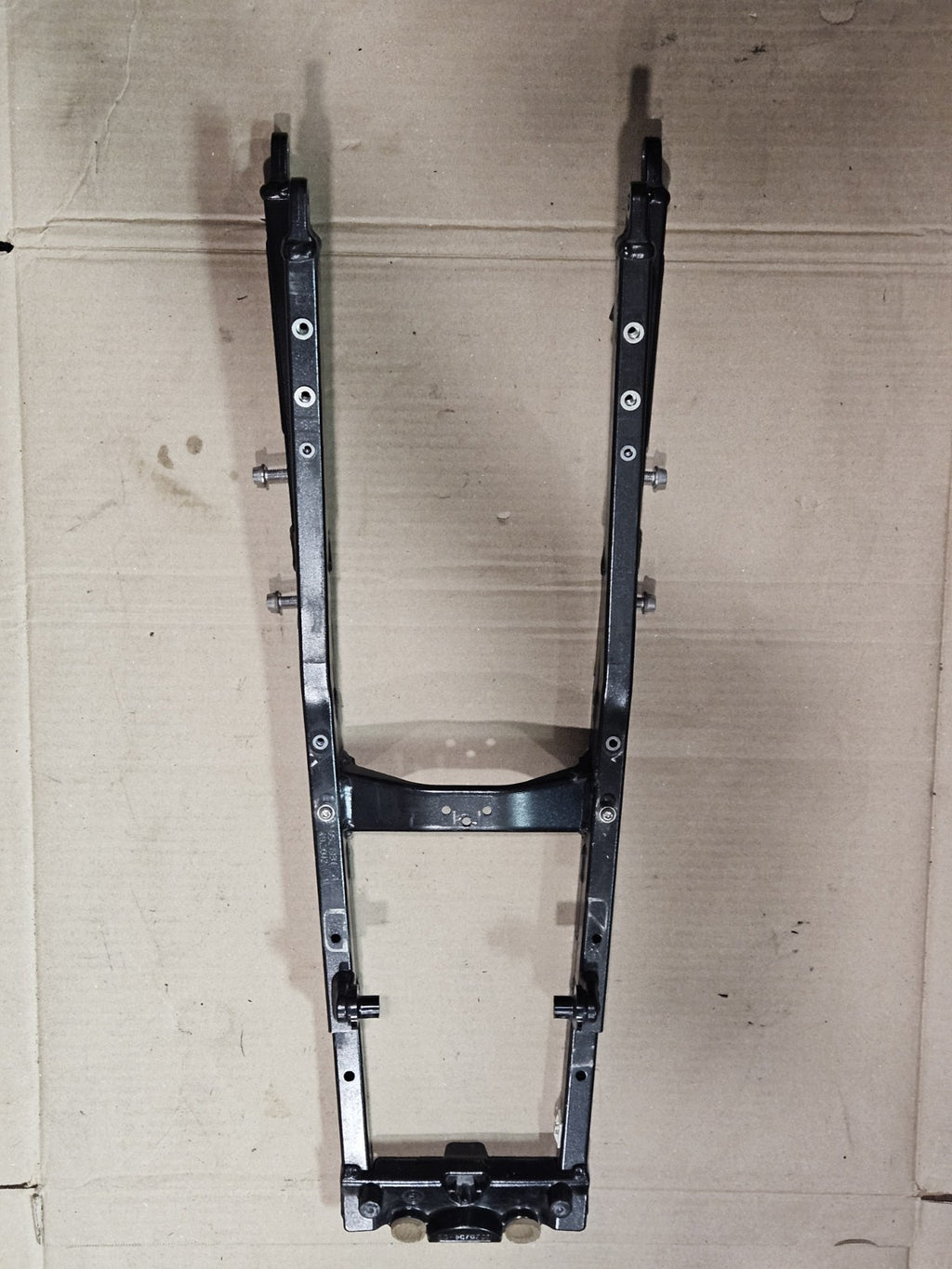 10-14 2013 BMW S1000RR S1000 R RR SUBFRAME REAR SUB FRAME TAIL STOCK OEM