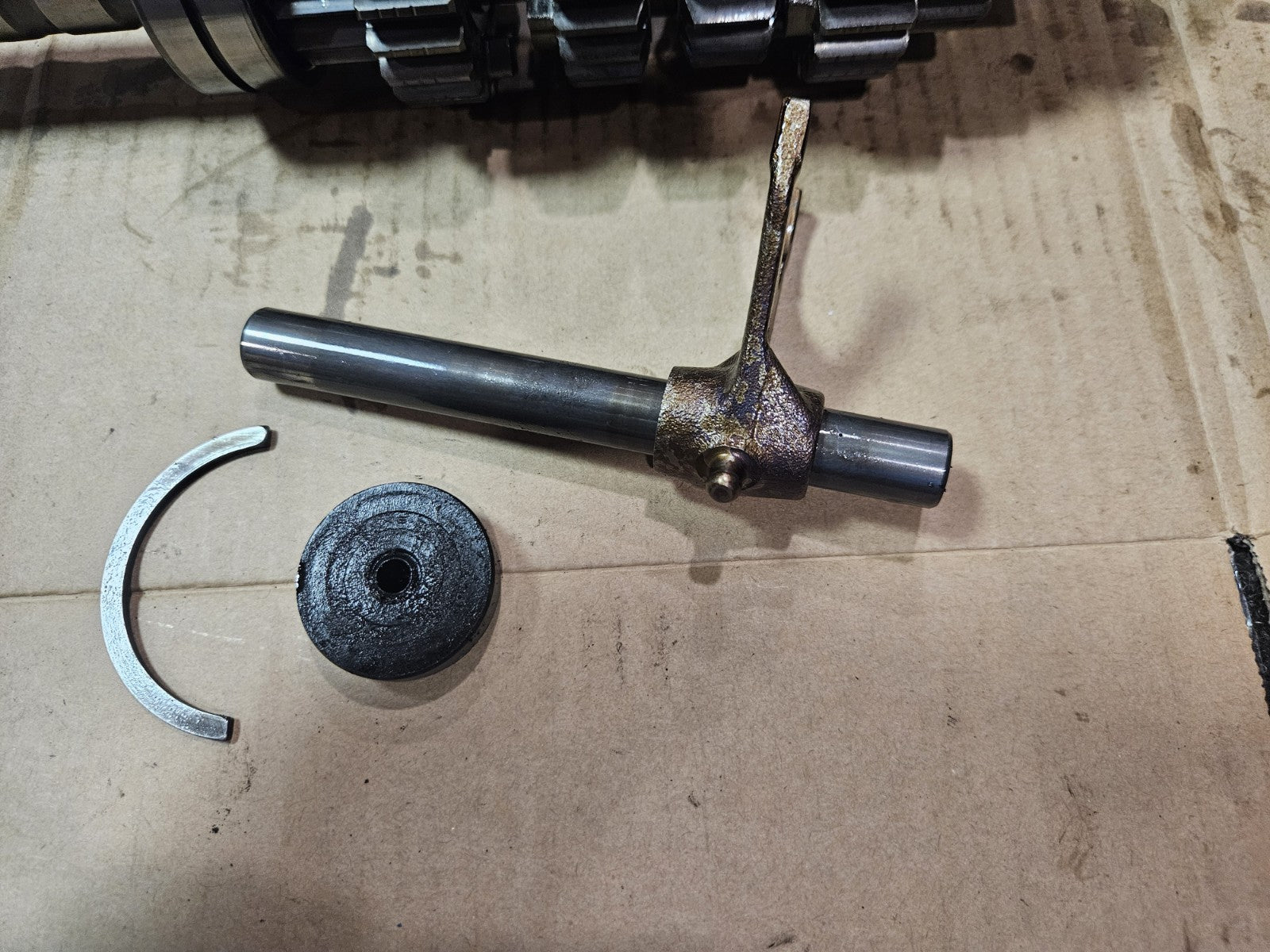 2015 Suzuki GSXR1000 Transmission, engine trans gears Shift Forks. See Pictures