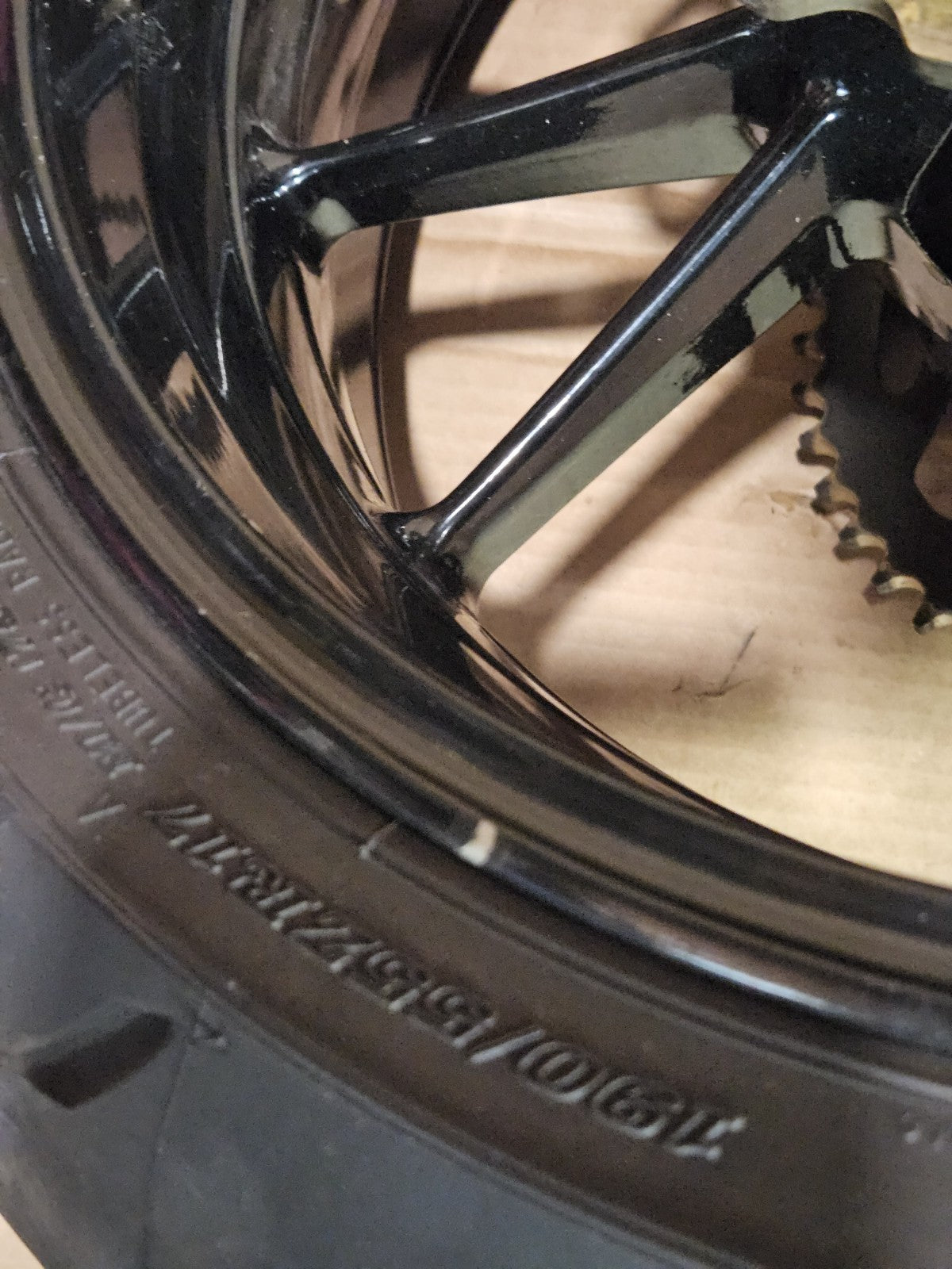 2010-2014 BMW S1000R S1000RR S1000 R RR REAR WHEEL BACK WHEEL OEM REAR RIM