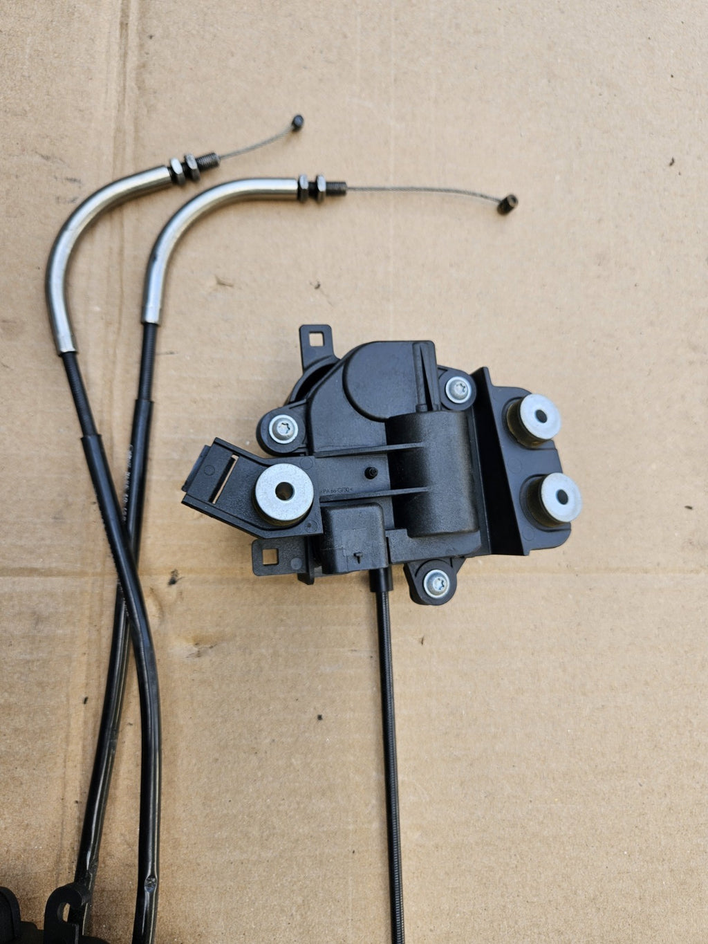 BMW S1000RR K46 2015-16 Control Exhaust Servo Motors and Cables