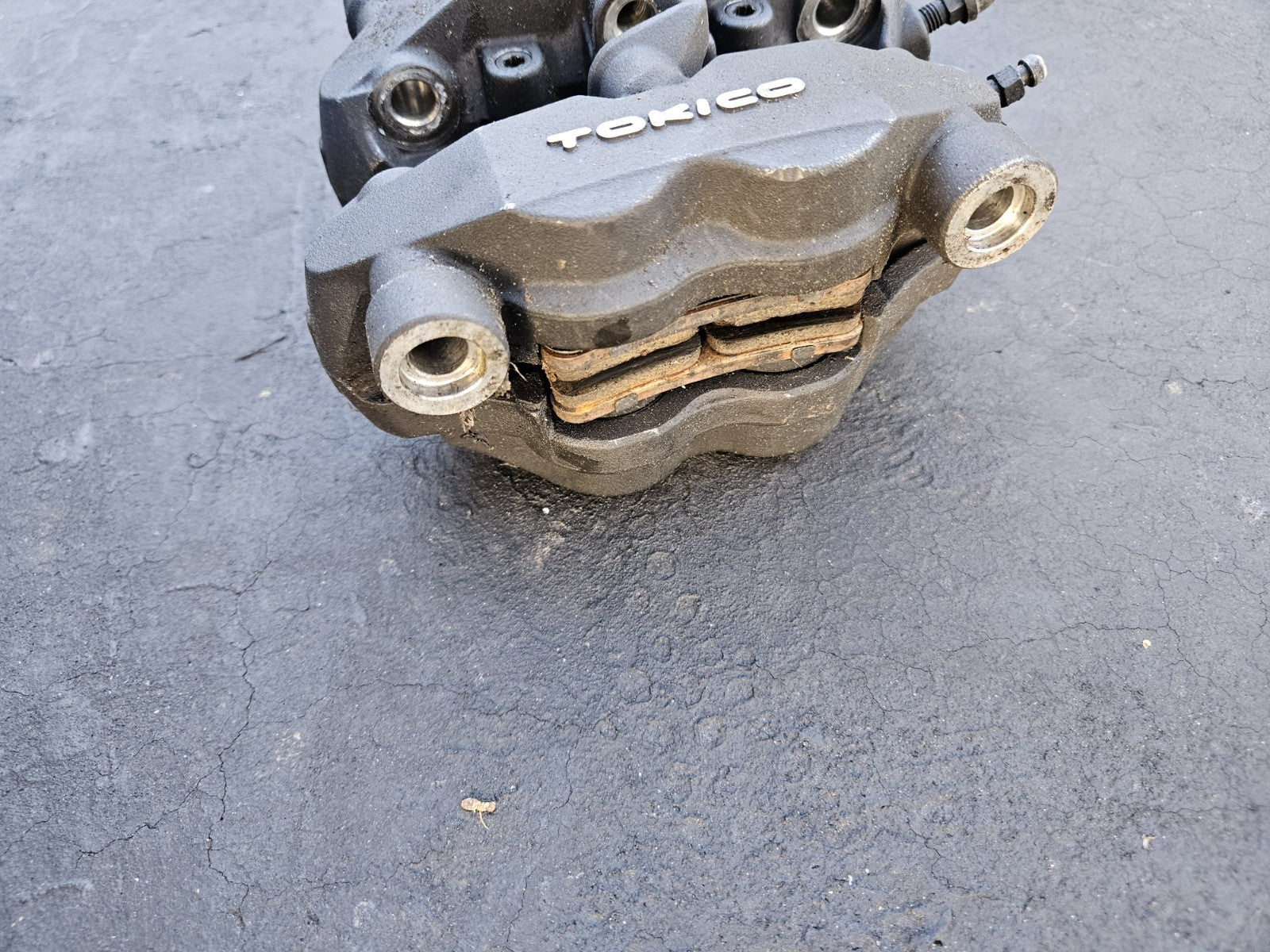 2009 08-12 Suzuki Hayabusa Busa GSXR1300 Front Brake Caliper Left Right Pad Pair