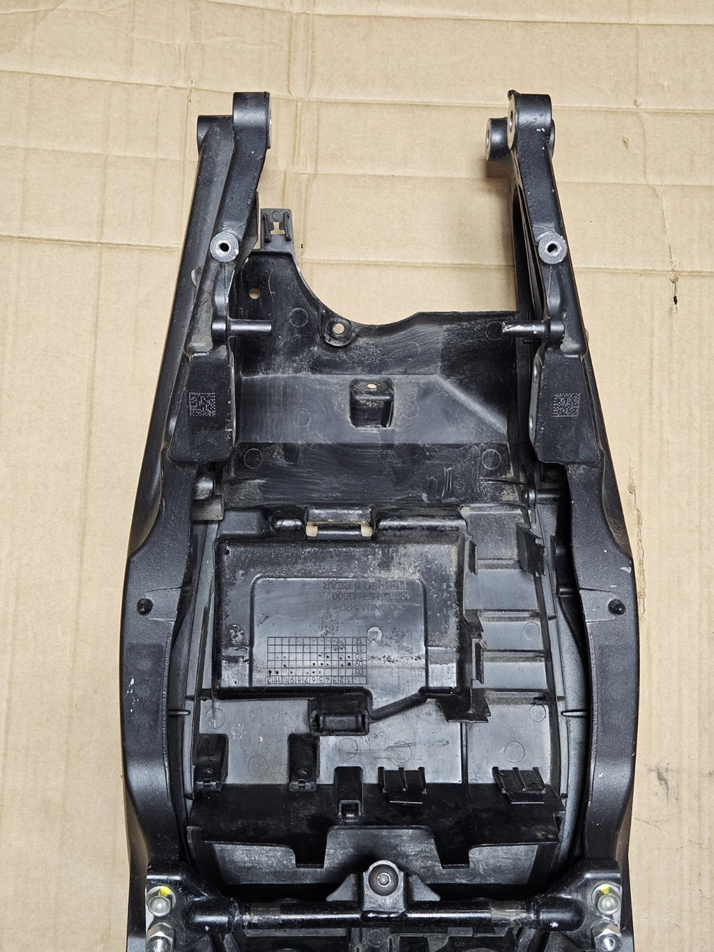 08-16 2011 CB1000R REAR SUBFRAME BACK SUB FRAME TAIL BACK SEAT UNDERTAIL OEM