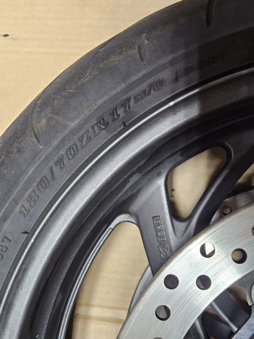 2011 OEM FRONT WHEEL RIM HONDA CB 1000R CB1000 CB1000R 08-14