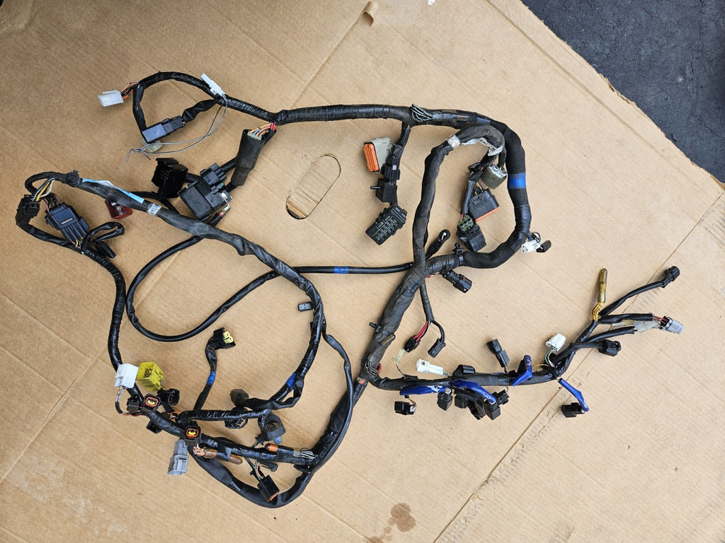 2012-2015 SUZUKI GSXR 1000 MAIN OEM ENGINE WIRING HARNESS MOTOR WIRE LOOM