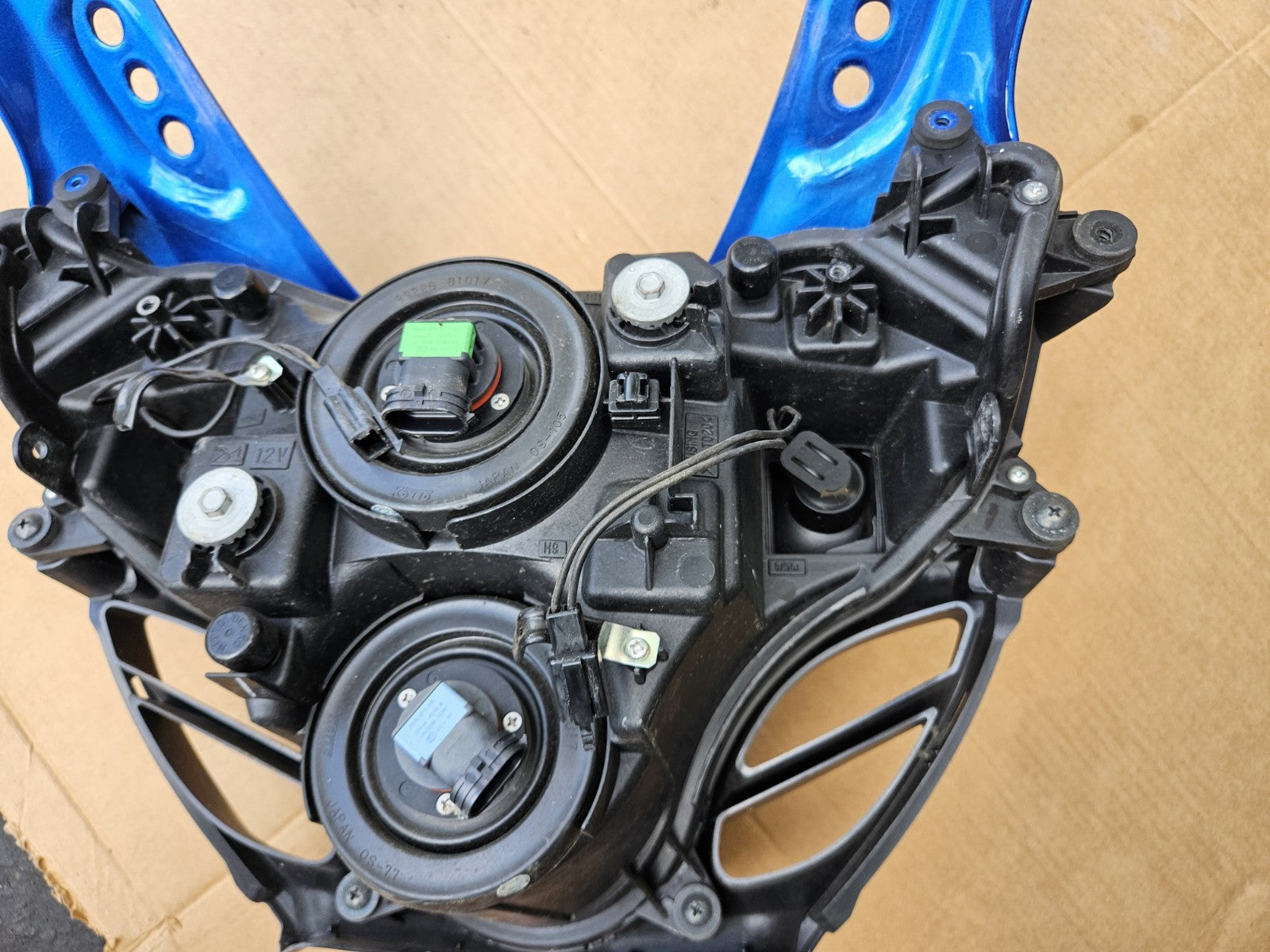 2009-2016 Suzuki GSXR1000 GSXR 1000 Front Headlight Lamp Head Light w/ LED Bulbs