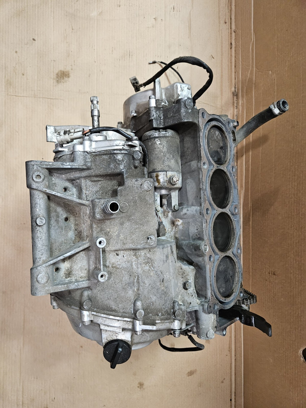 99 00 01 02 YAMAHA YZFR6 YZF-R6 MOTOR ENGINE Bottom End Piston Cylinder Case