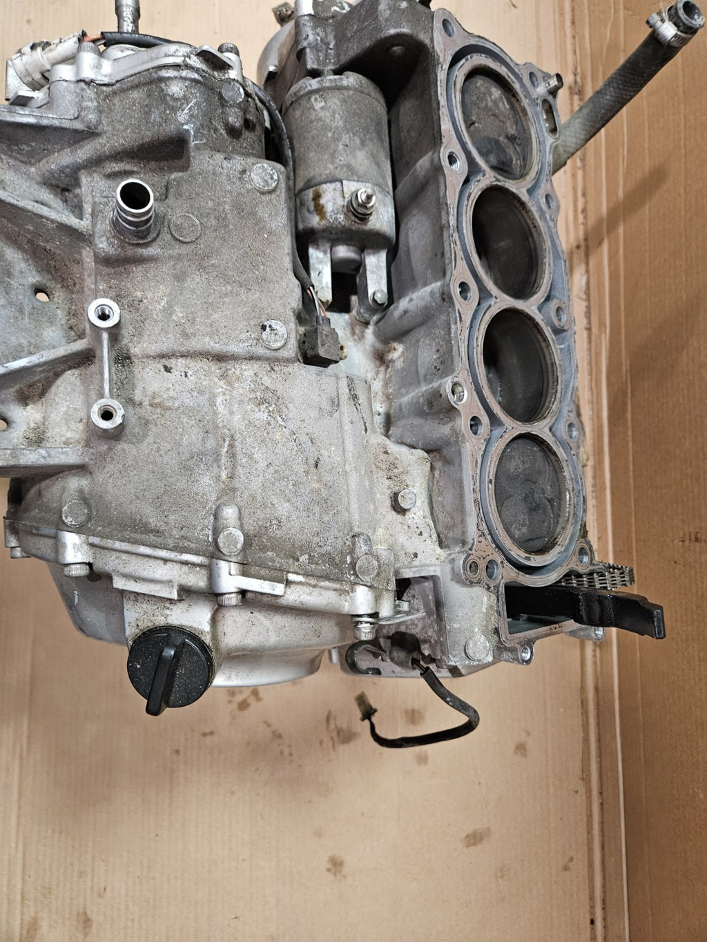 99 00 01 02 YAMAHA YZFR6 YZF-R6 MOTOR ENGINE Bottom End Piston Cylinder Case