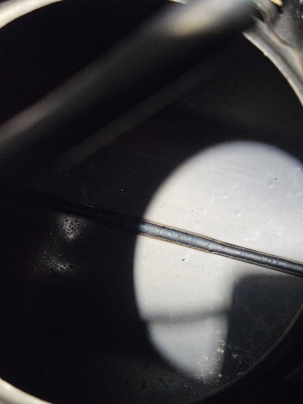 08-16 CB1000R SMALL DENT GAS TANK FUEL CELL PETROL RESERVOIR BLACK OEM