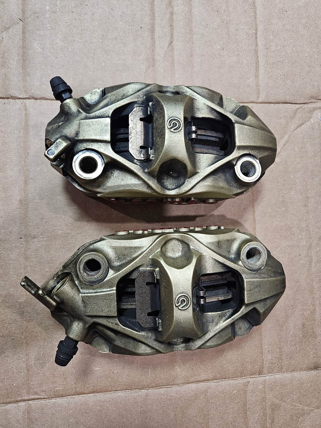 2015 12-16 Suzuki GSXR 1000 GSXR1000 Front Brake Caliper Left Right Pad Pair Set