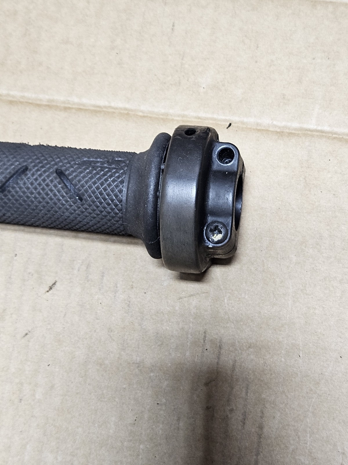 Honda CB1000 CB1000R Right Handlebar Start Stop Kill Switches w/ Throttle Grip