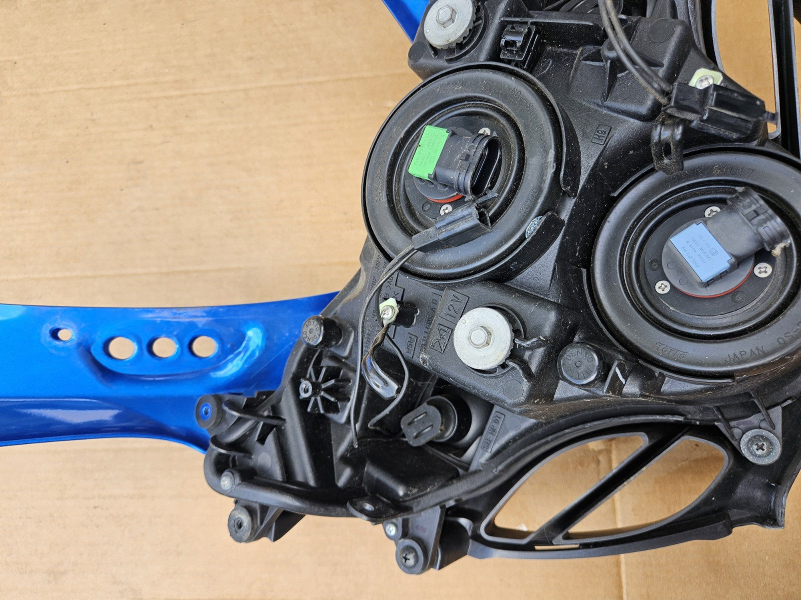 2009-2016 Suzuki GSXR1000 GSXR 1000 Front Headlight Lamp Head Light w/ LED Bulbs