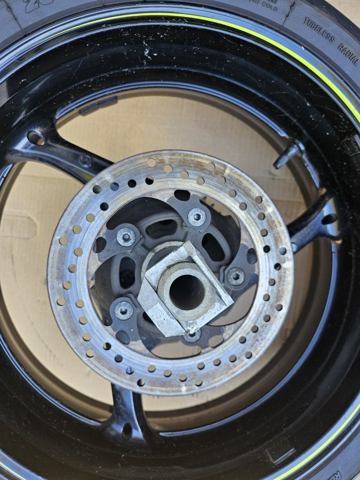 09-16 2015 Suzuki GSXR 1000 FRONT REAR WHEELS RIMS ROTORS HUB SPROCKET BLACK OEM