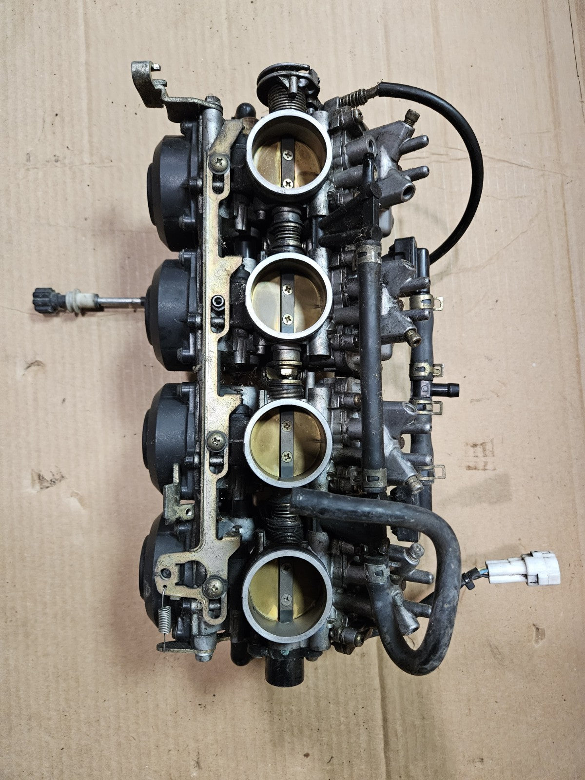 99 00 01 02 YAMAHA YZFR6 YZF R6 OEM carburetor carbs throttle bodies