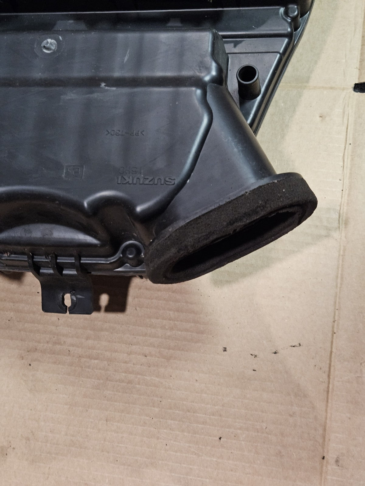 2008-2021 Suzuki Hayabusa GSX1300R Motorcycle Air Intake Box Airbox OEM Assembly