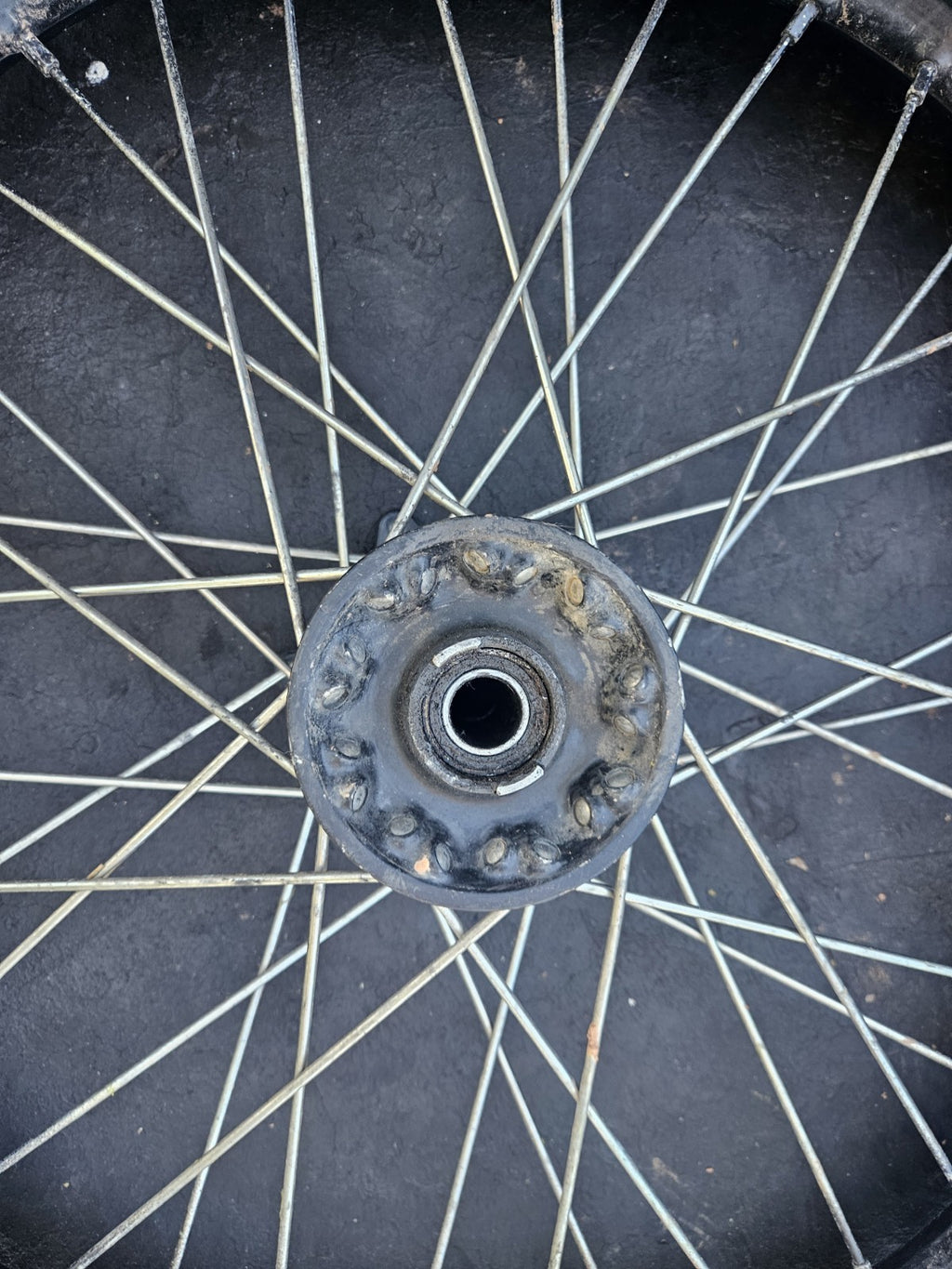 00-07 SUZUKI DRZ 400 DRZ 400E OEM FACTORY FRONT WHEEL FRONT RIM