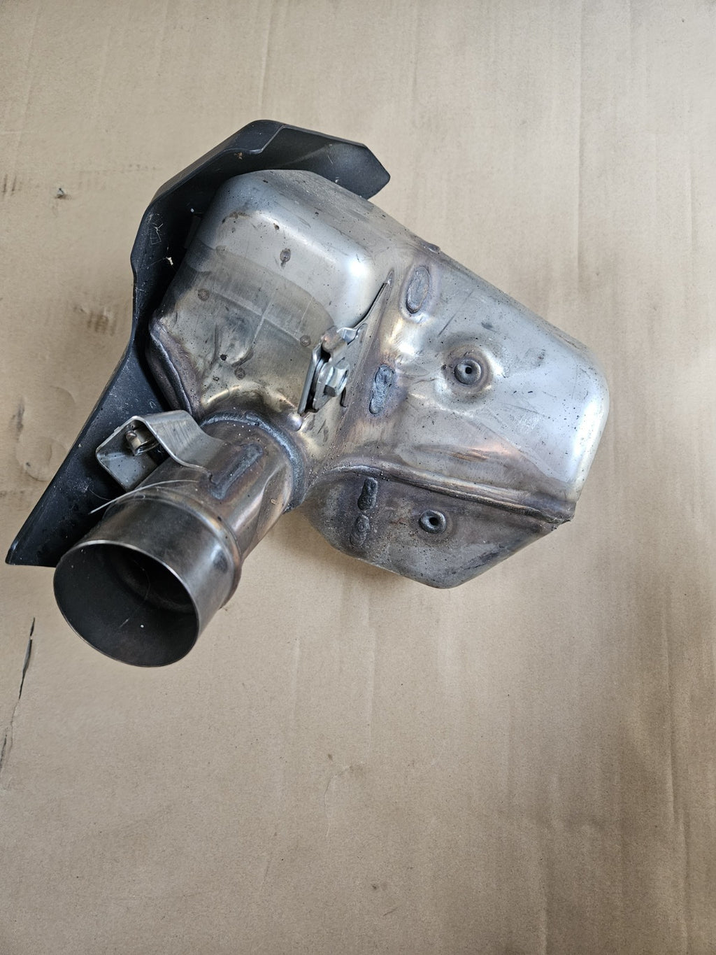 19-23 Kawasaki Ninja Zx6r Oem Exhaust Midpipe Mid Pipe Catalytic Converter