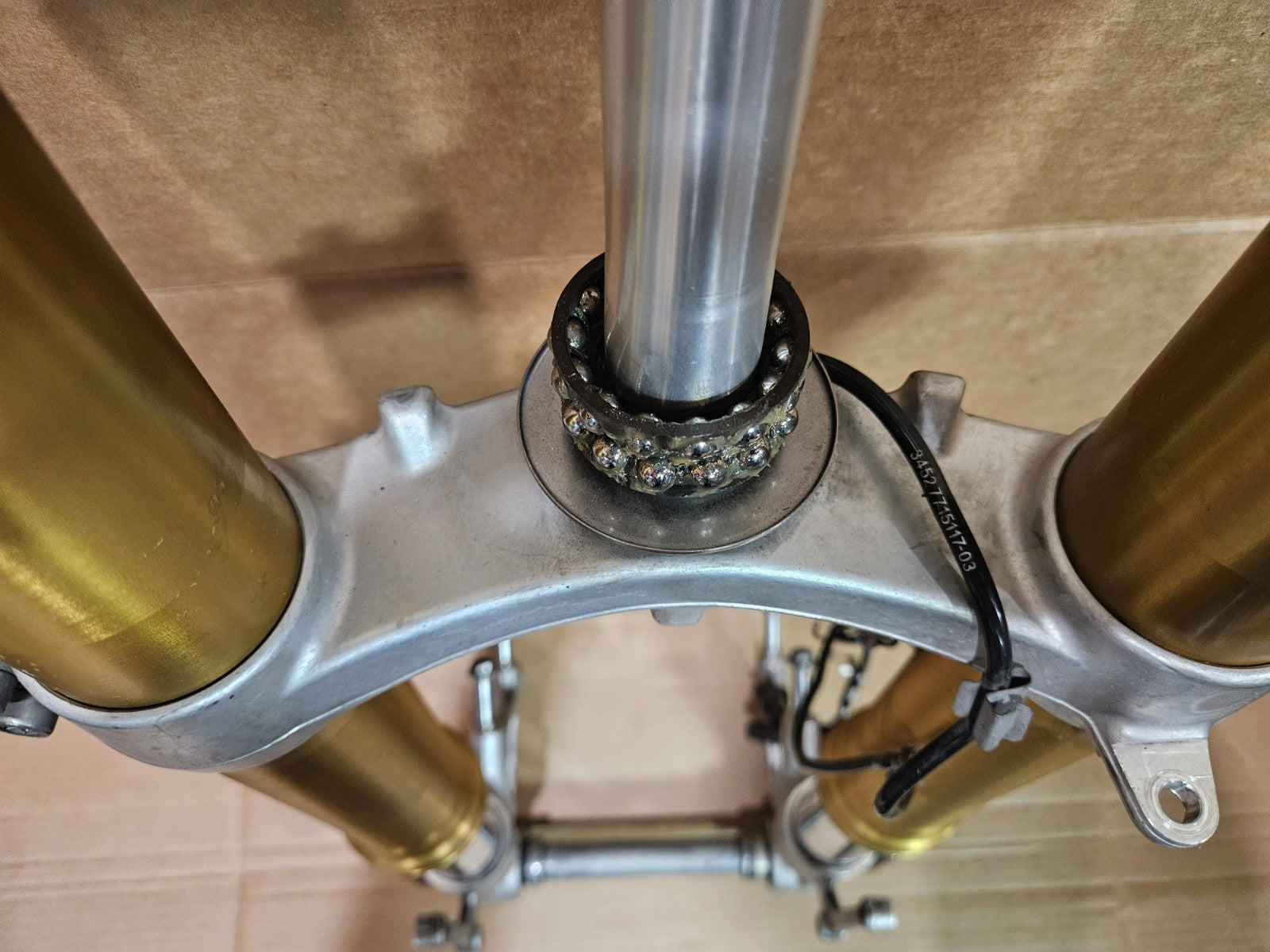 2013 10-14 BMW S1000RR Front Fork Suspension Damper Lower Triple Tree Assembly