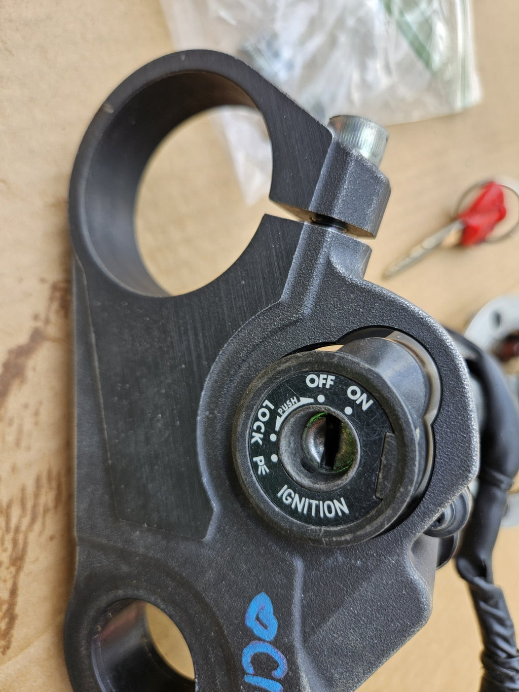 07-15 2015 SUZUKI GSXR 1000 OEM IGNITION LOCK KEY SET W/ GAS CAP AND LOCK