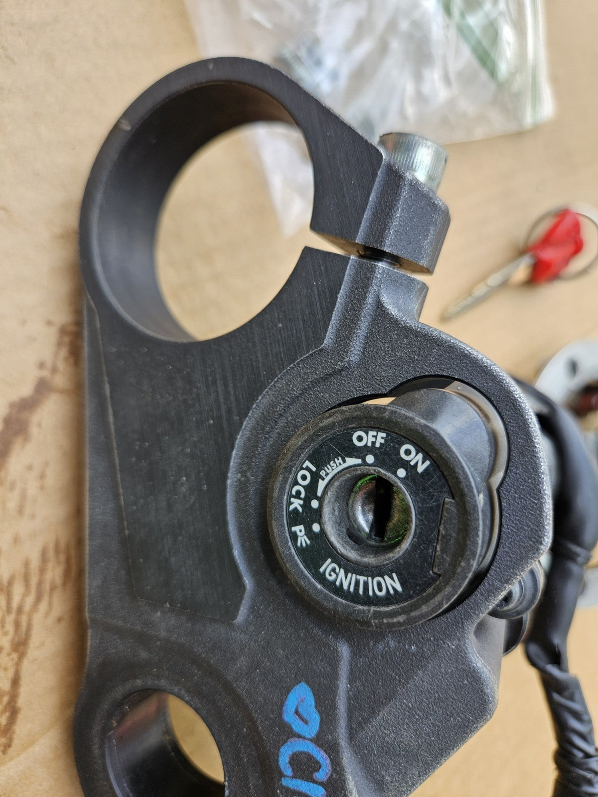 07-15 2015 SUZUKI GSXR 1000 OEM IGNITION LOCK KEY SET W/ GAS CAP AND LOCK