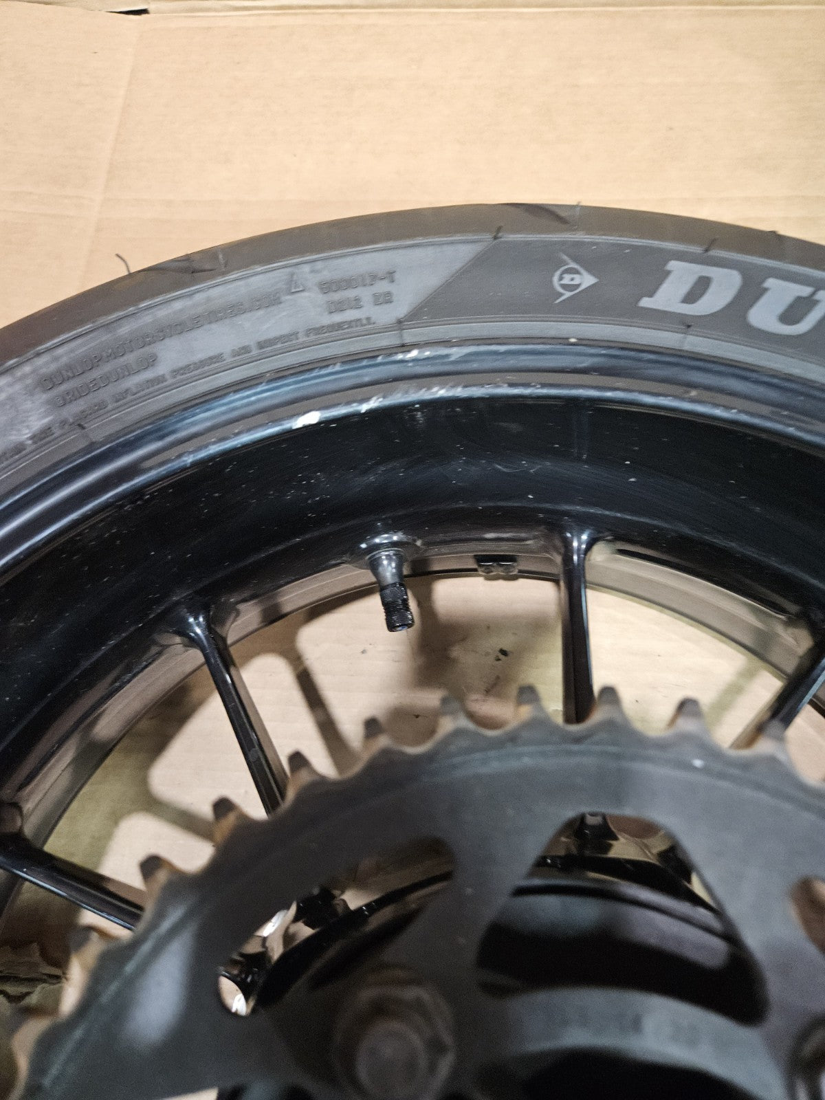 2010-2014 BMW S1000R S1000RR S1000 R RR REAR WHEEL BACK WHEEL OEM REAR RIM