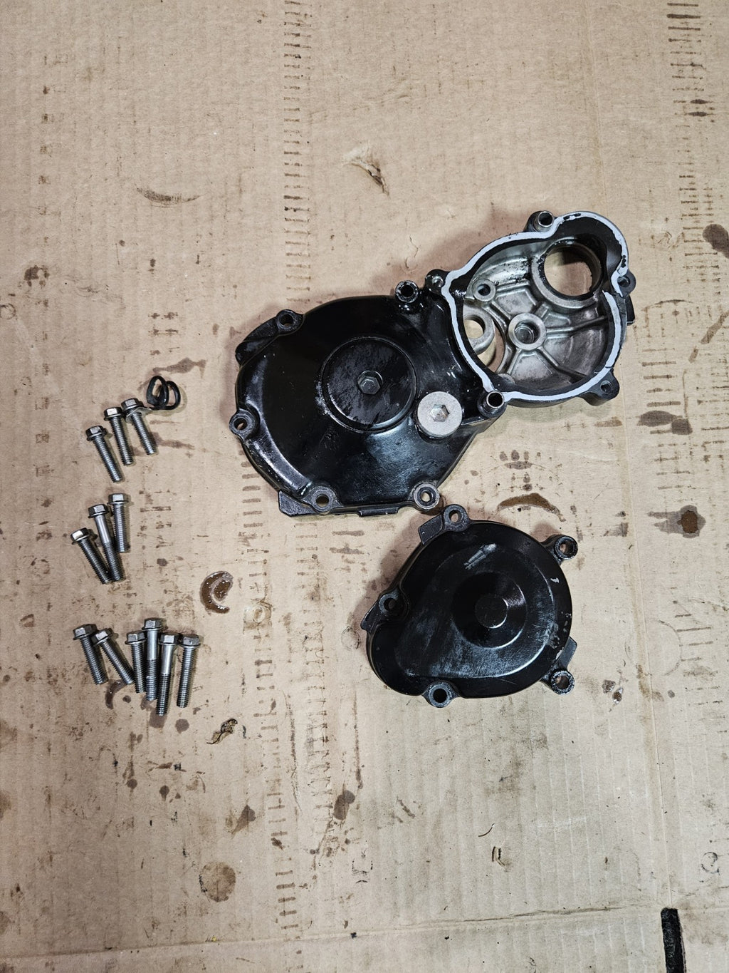 08+ SUZUKI 2009 OEM HAYABUSA STARTER CLUTCH COVER 11380-24F20