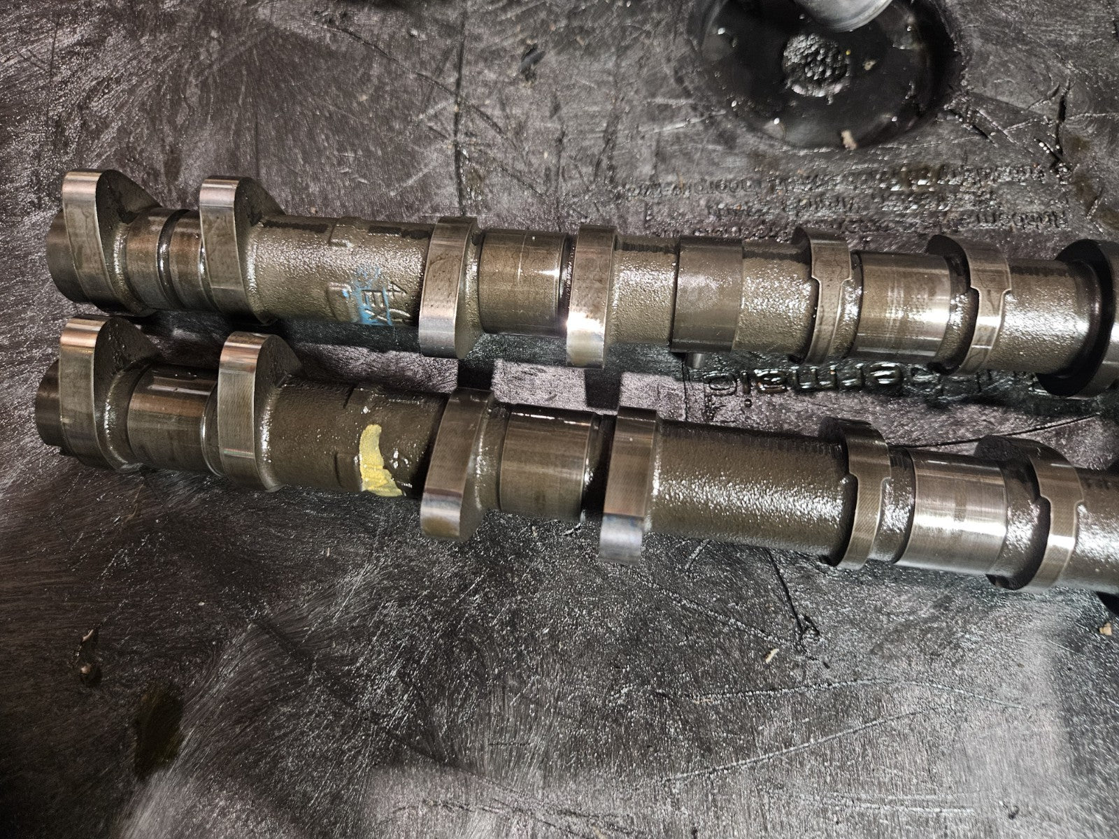 12-16 2015 SUZUKI GSXR1000 OEM ENGINE TOP END CYLINDER HEAD 11100-47H10