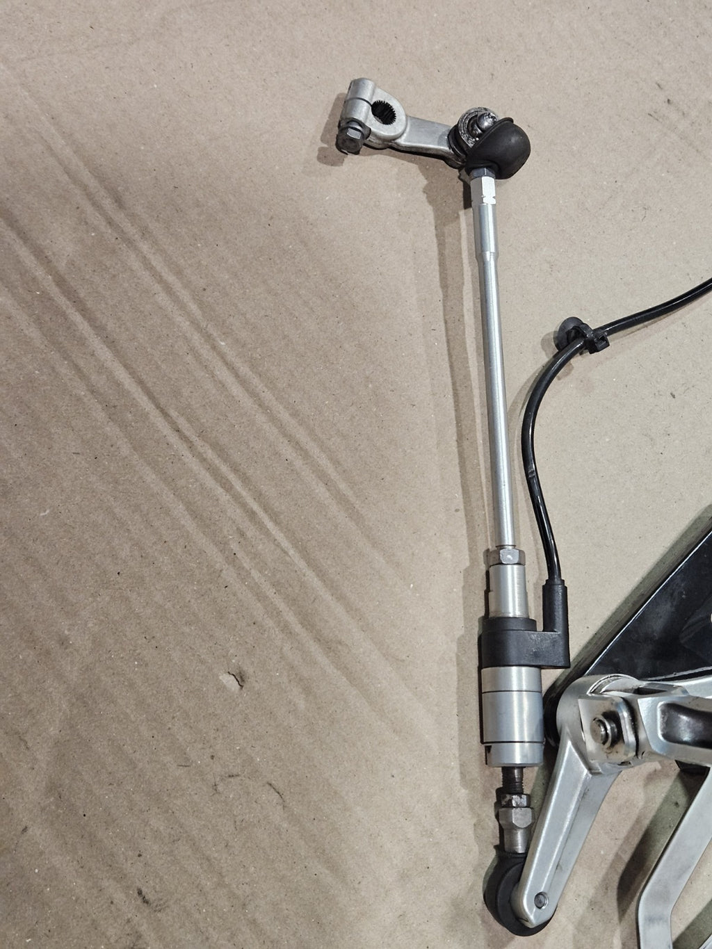 11-14 BMW S1000RR OEM QUICK SHIFTER SHIFT QS SENSOR AND REAR SET SHIFT LEVER